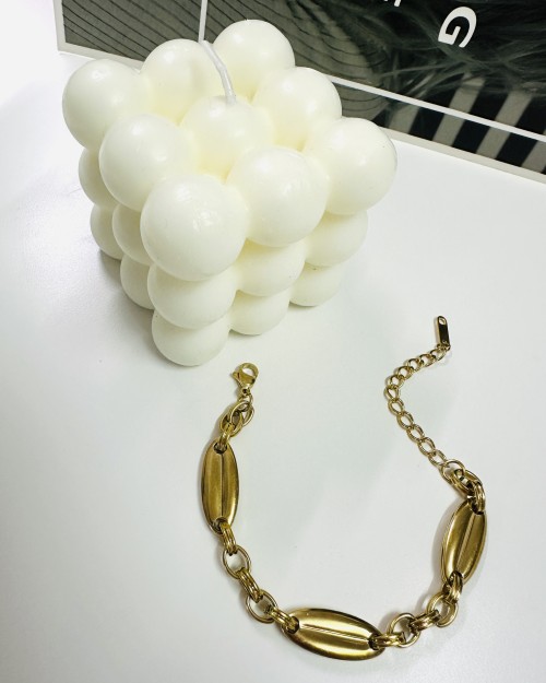 Simple Golden Bracelet