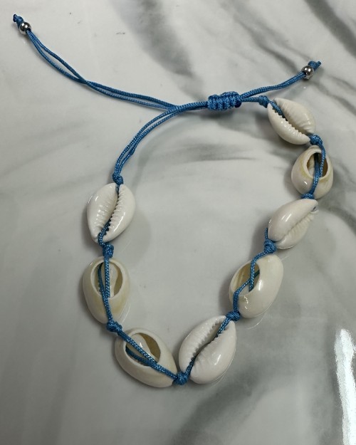Simple Pearl Bracelet