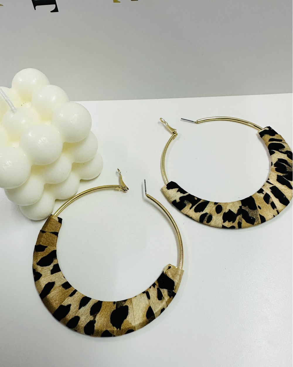 BIG ROUND EARRING