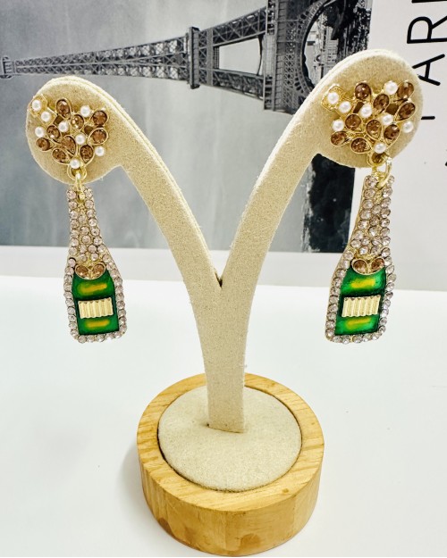 SHINY EARRING