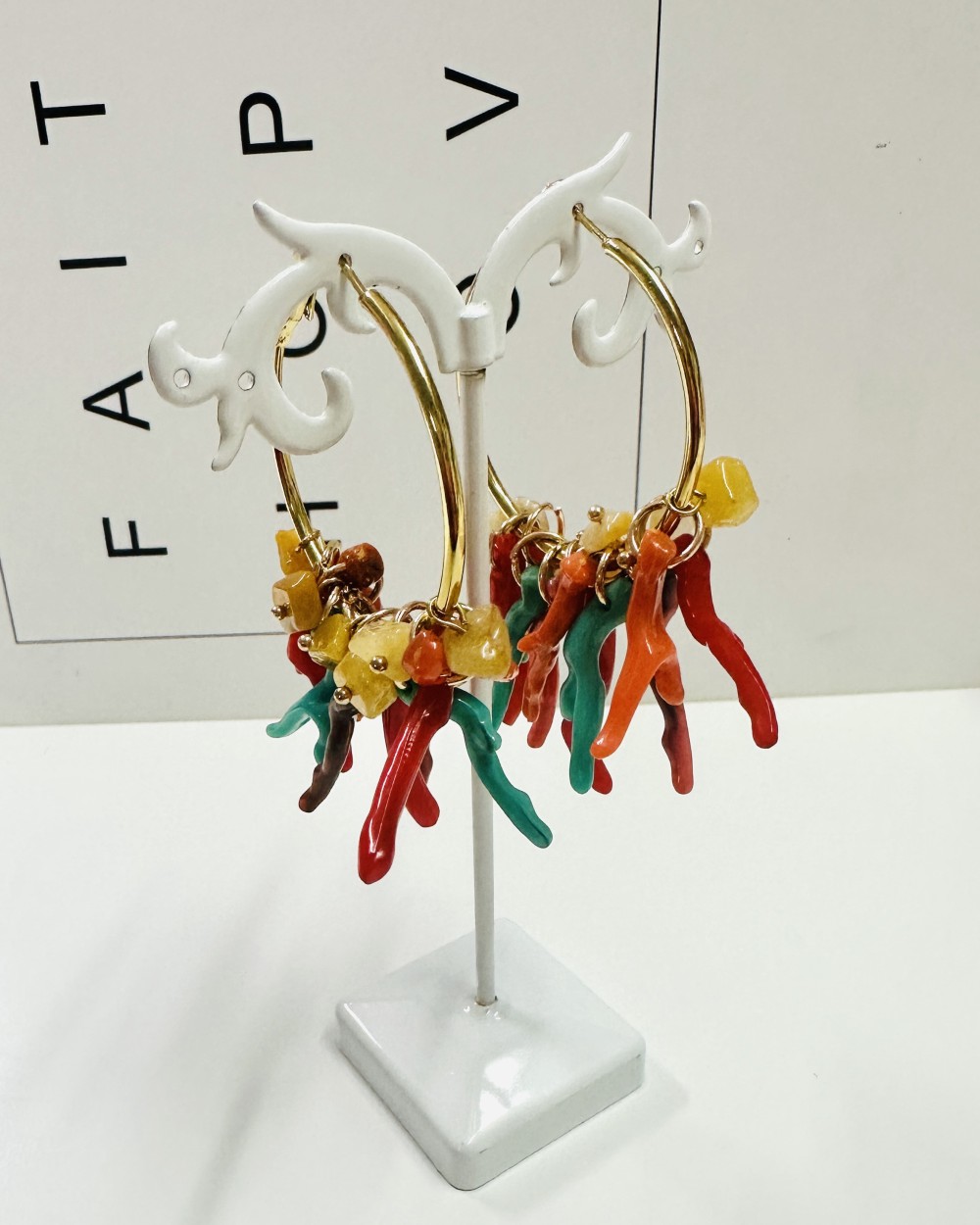 COLOURFUL ROUND EARRING