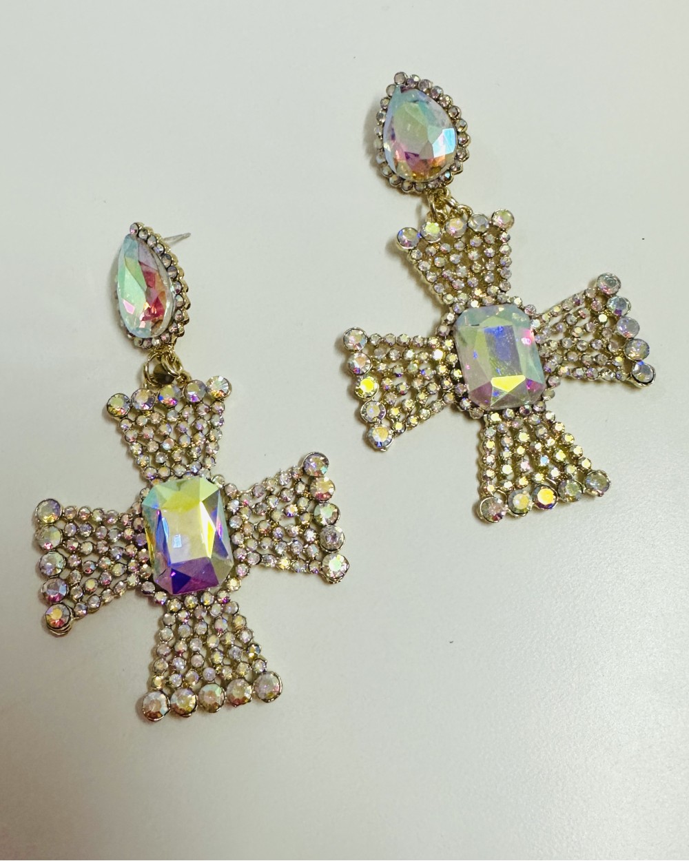 COLOURFUL SHINY EARRING