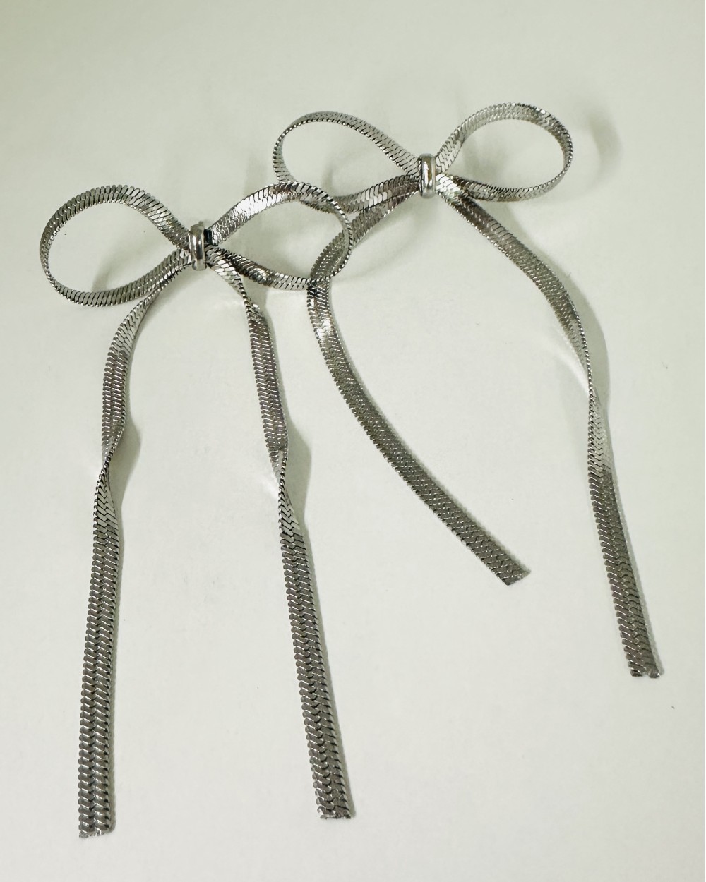 SILVER EARRING