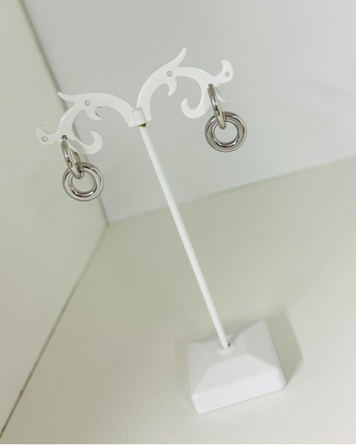 SILVER EARRING