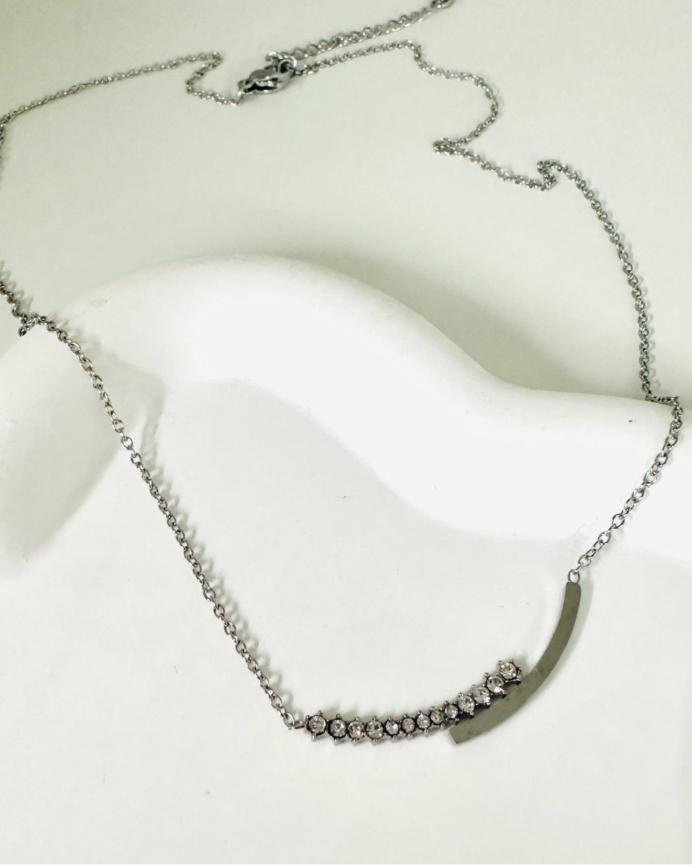 SILVER NECKLACE 