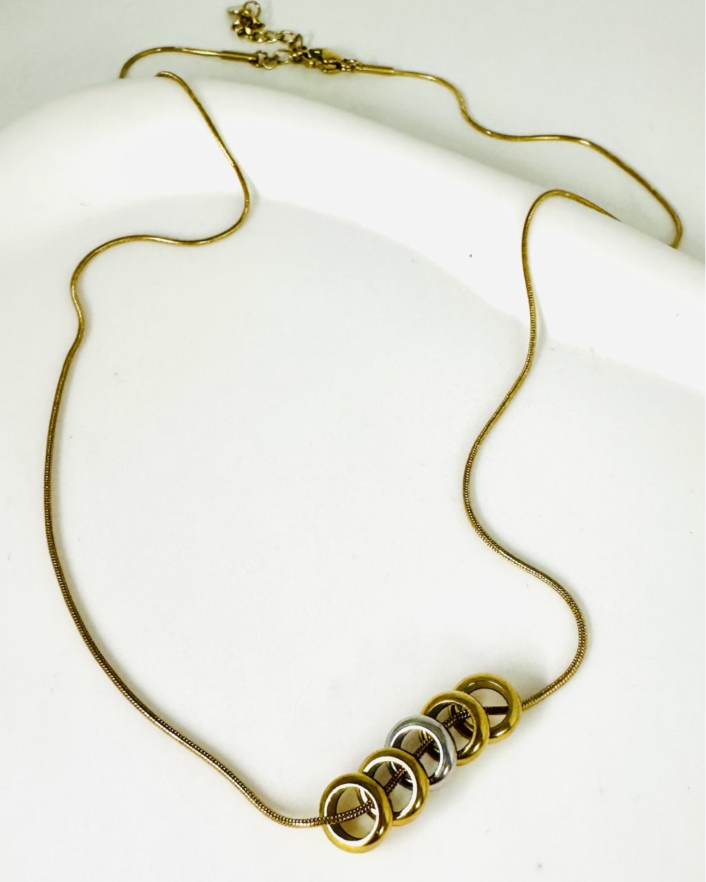 GOLDEN NECKLACE