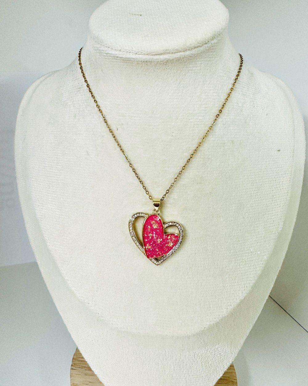 PINK HEART NECKLACE