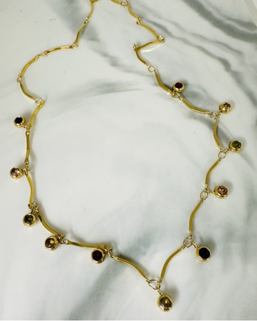 COLOURFUL NECKLACE