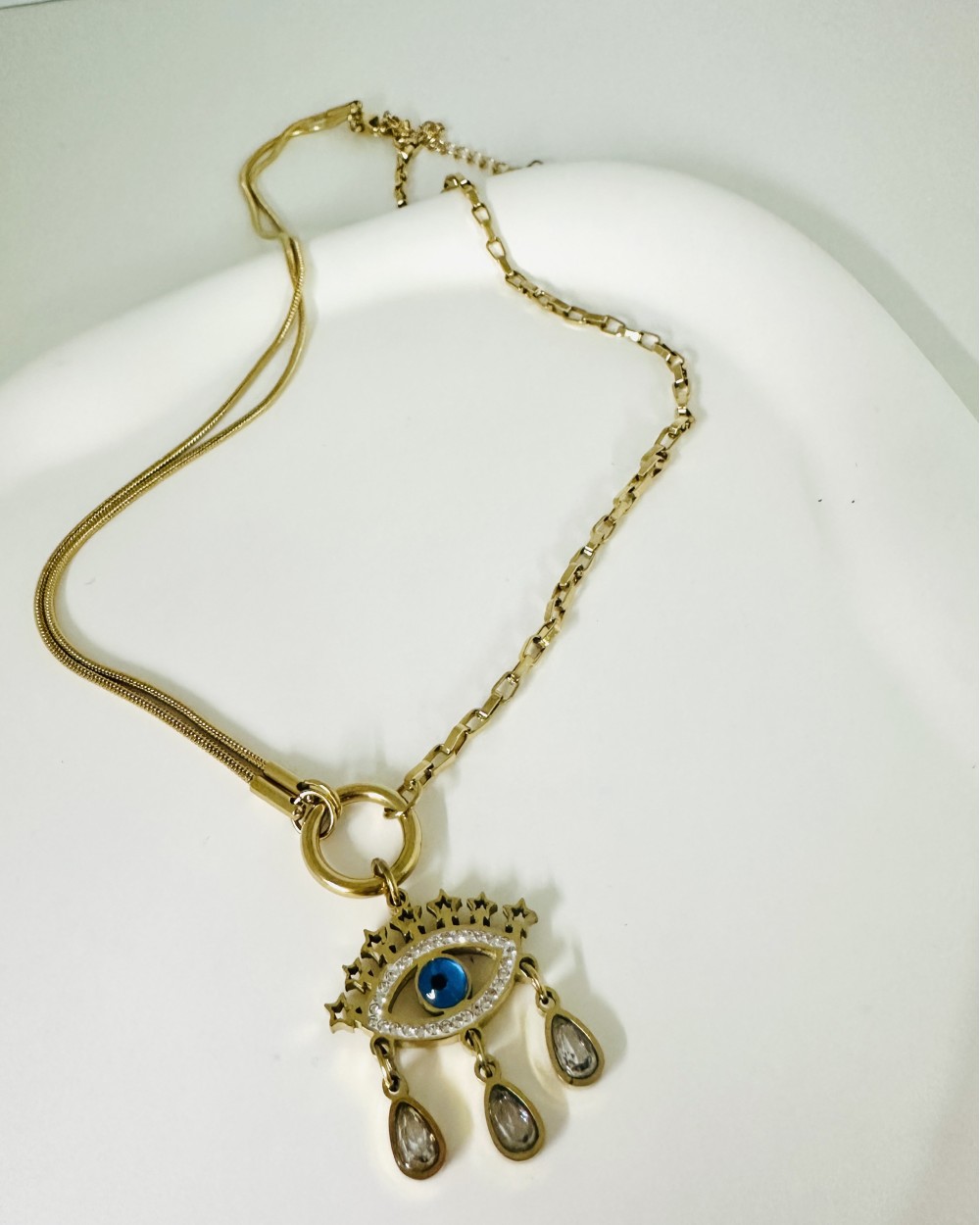 GOLDEN EVIL EYE NECKLACE 
