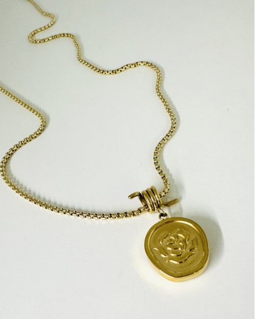 GOLDEN NECKLACE