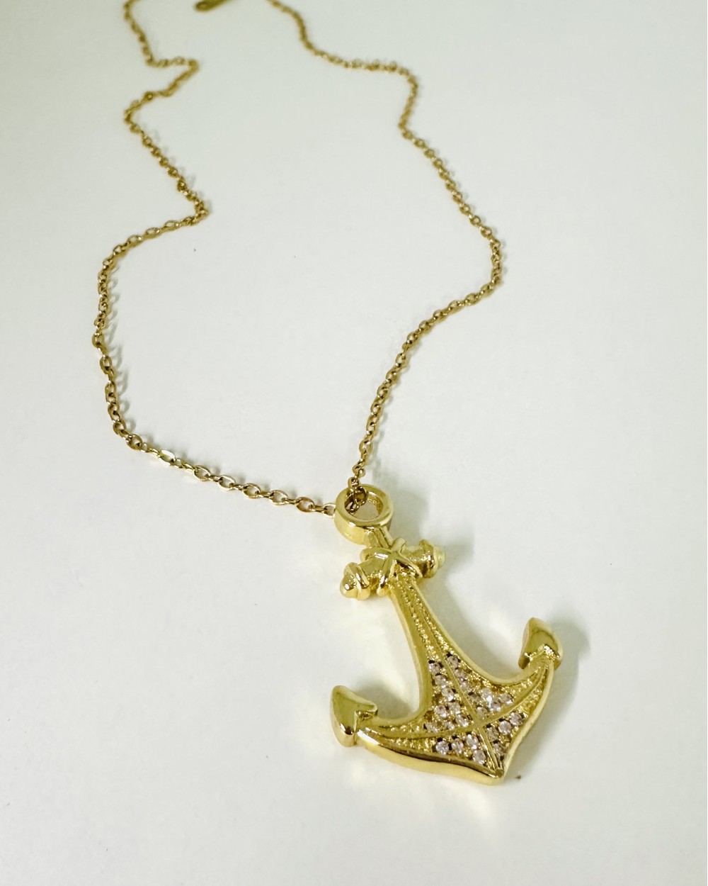 GOLDEN NECKLACE