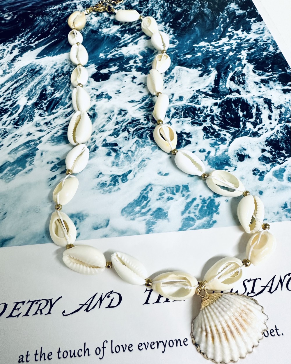 Cool Shell Necklace