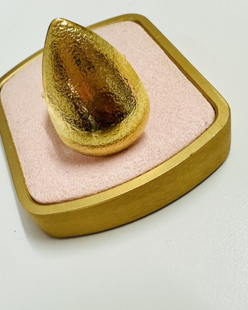 BIG OVAL RING