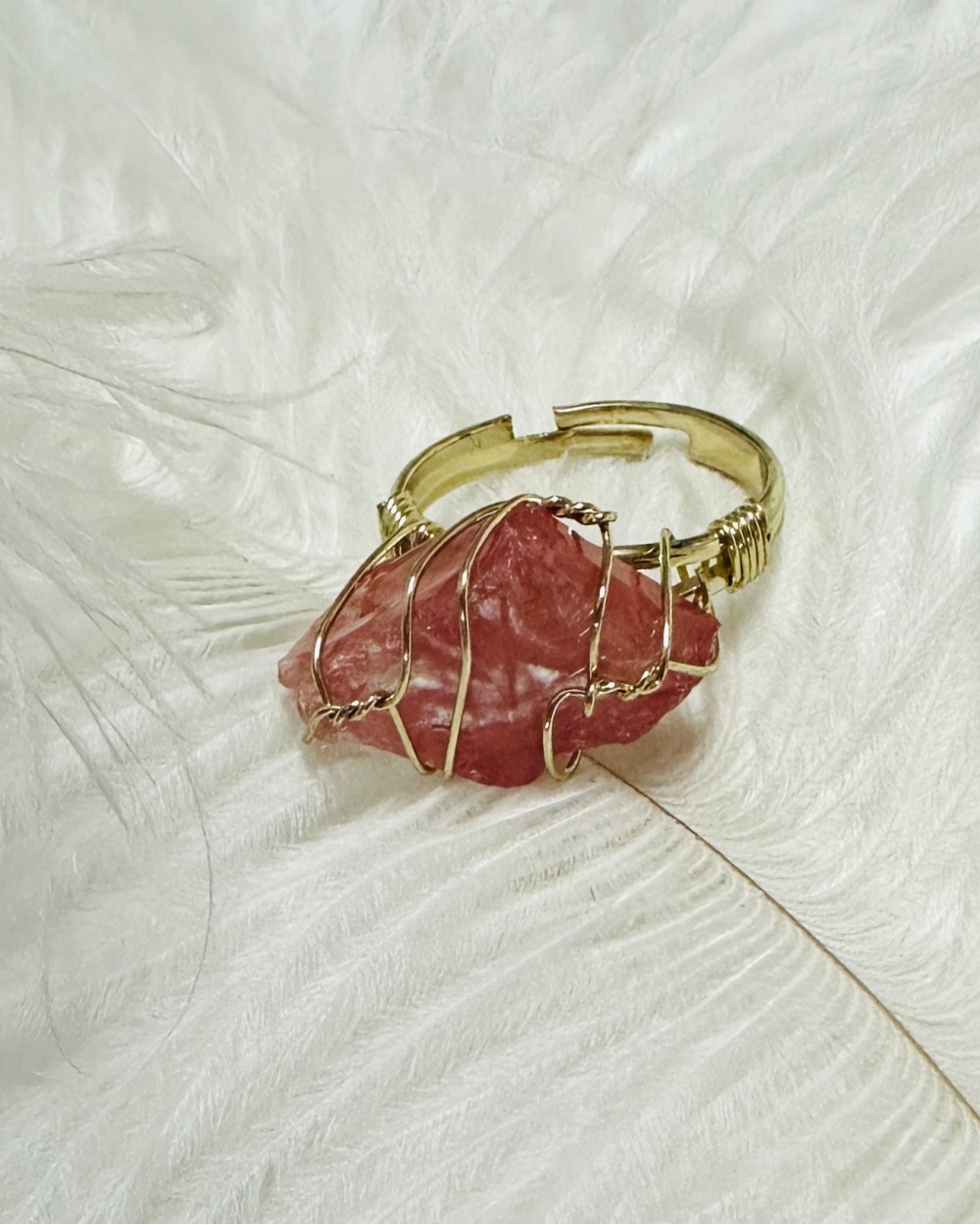 PINK STONE RING