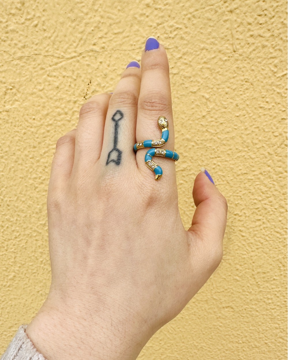BLUE SNAKE RING