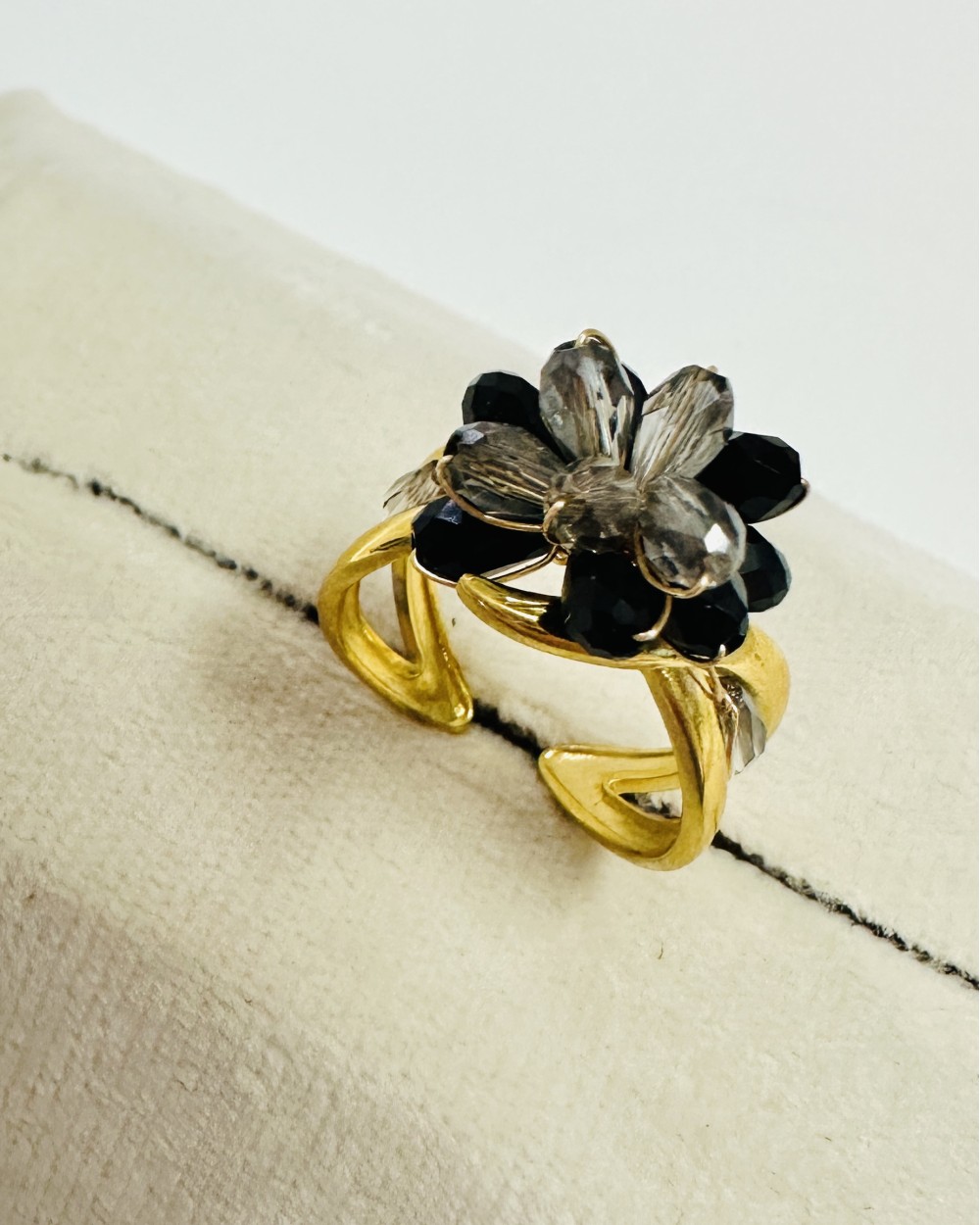 FLOWER RING