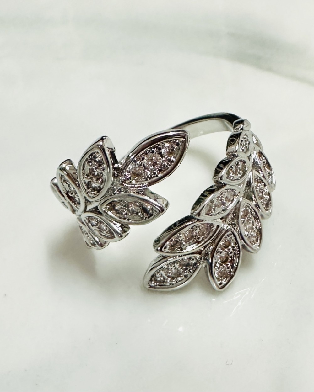 SILVER LEAF RING