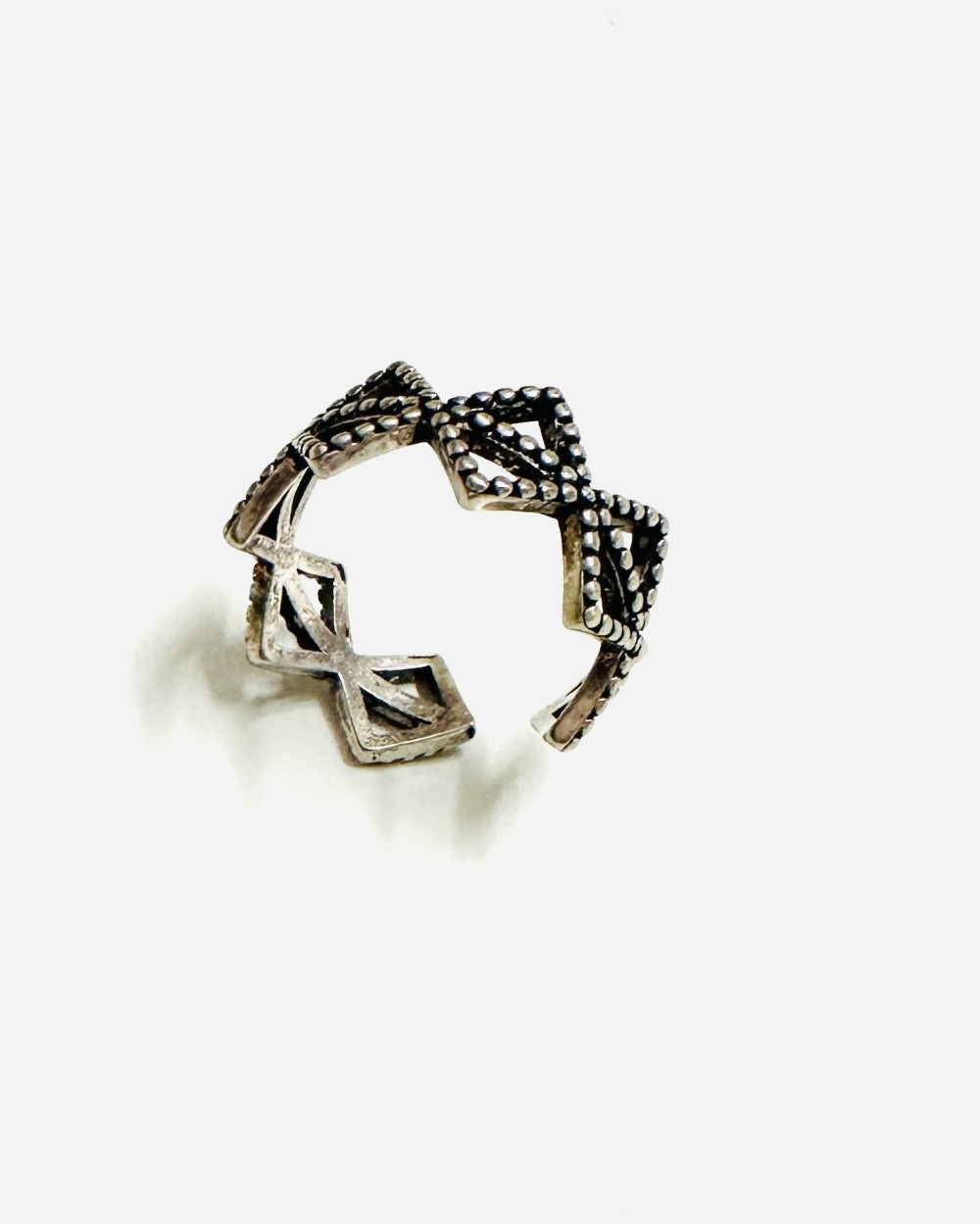 SILVER RING