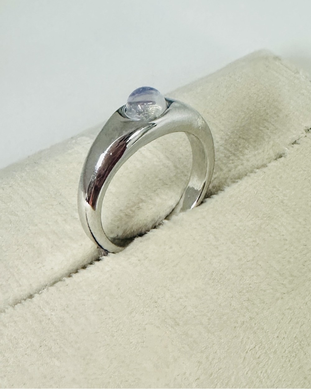 SILVER RING