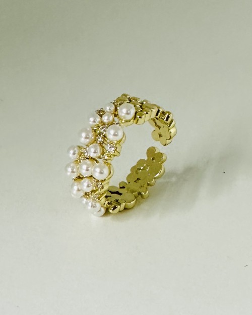 GOLDEN PEARL RING