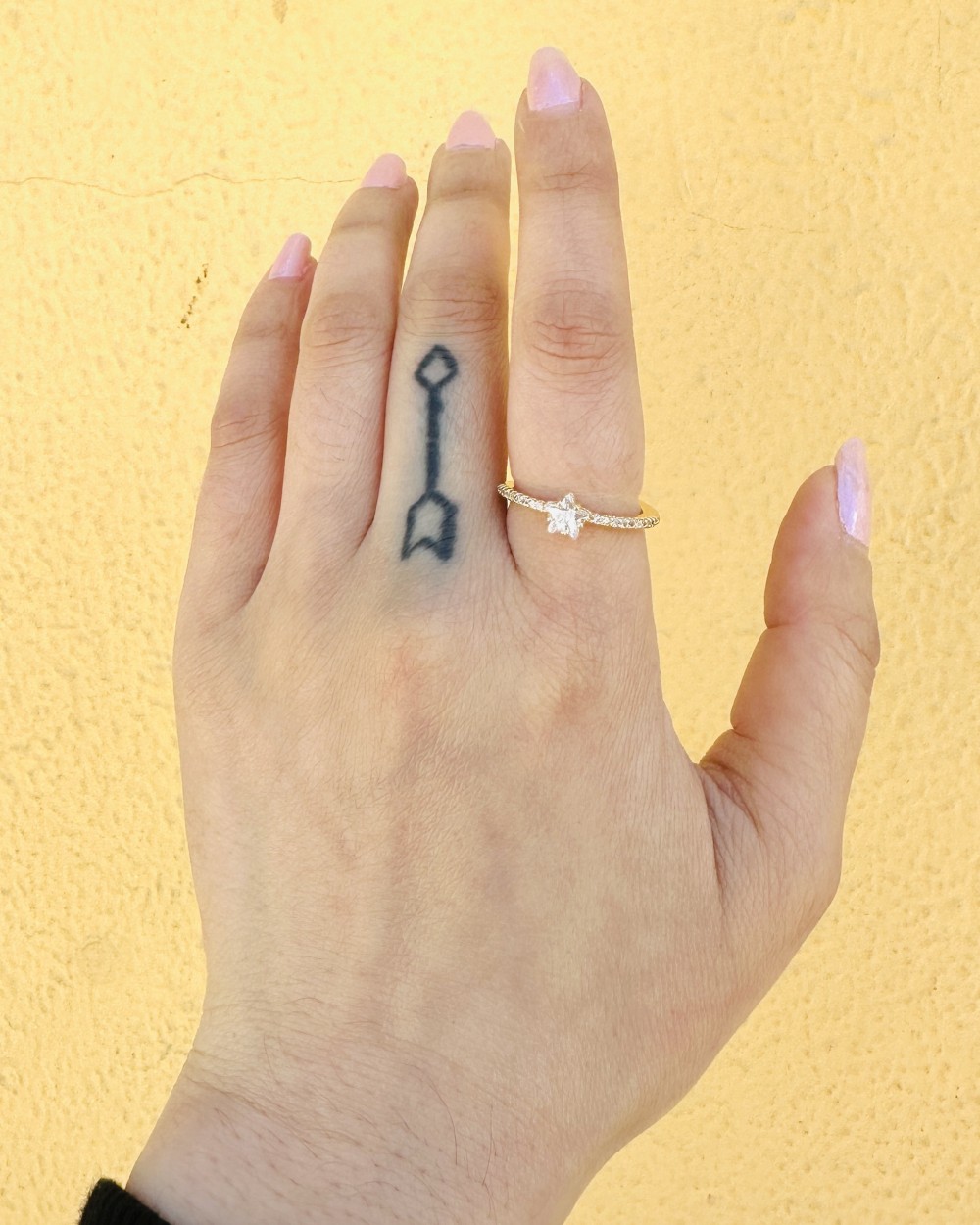 SIMPLE GOLDEN  RING