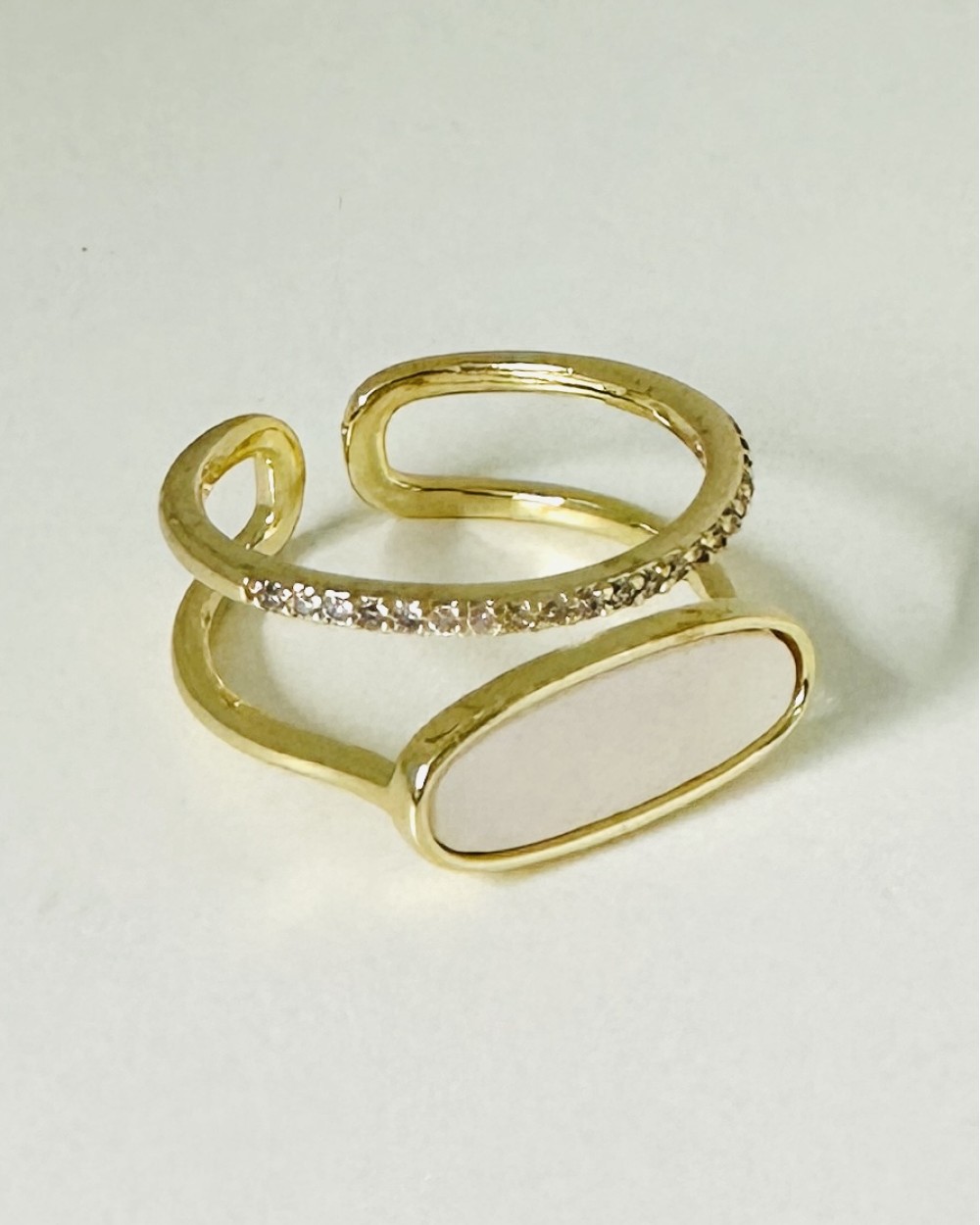 GOLDEN RING
