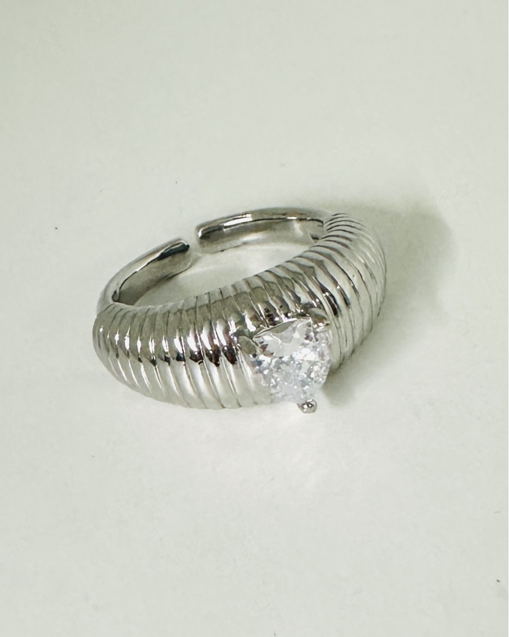 SILVER RING