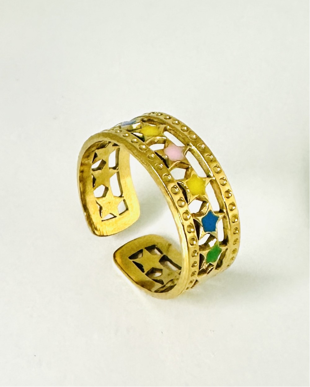 GOLDEN RING