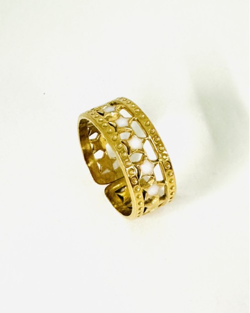 GOLDEN RING