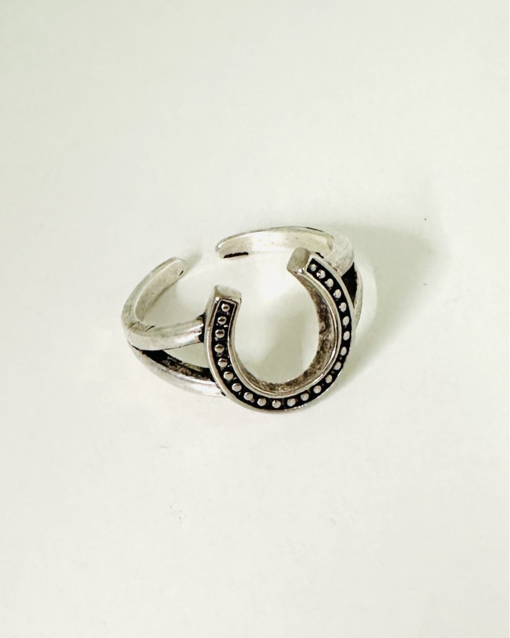 SILVER RING