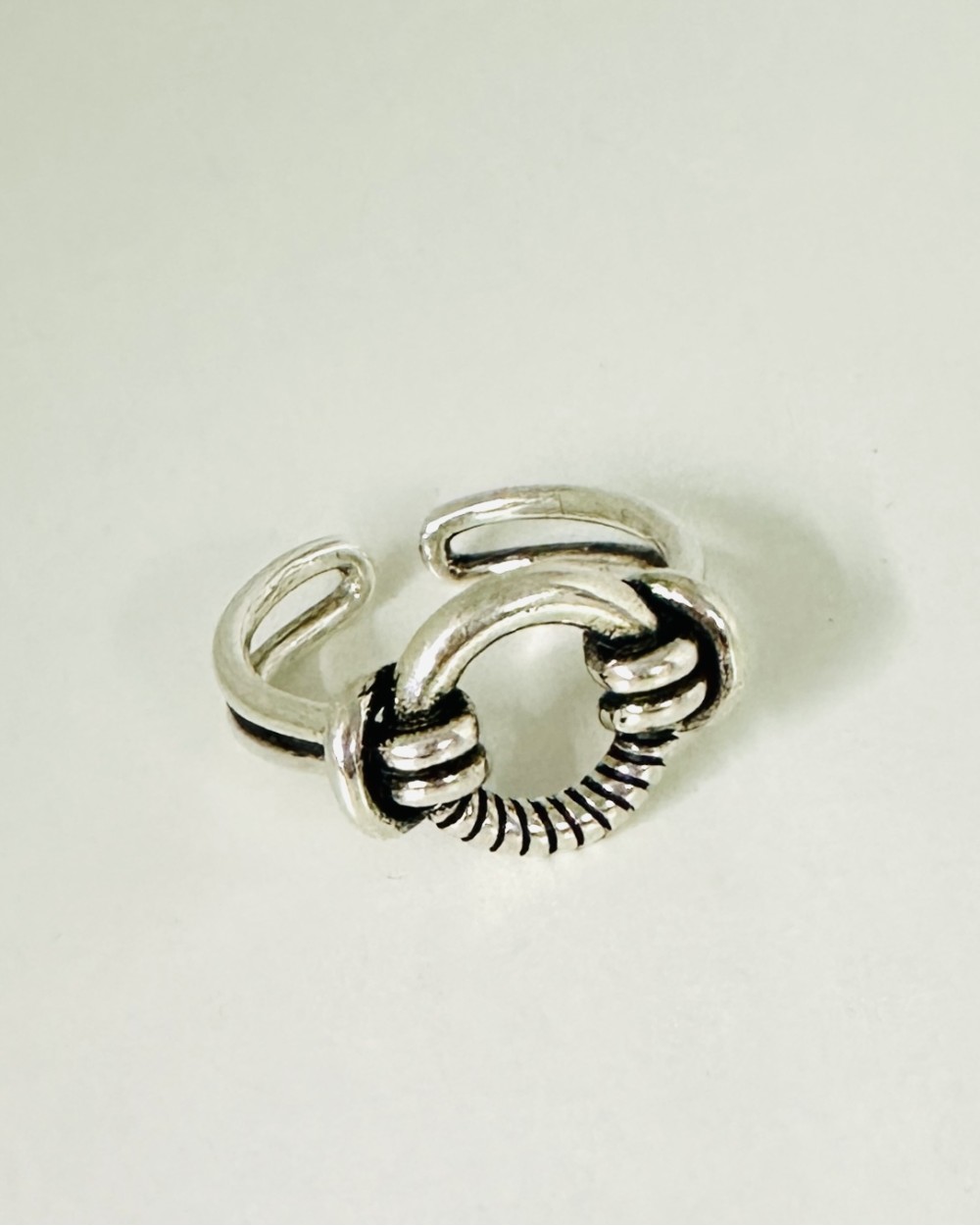 SILVER RING