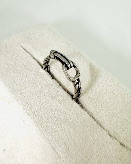SILVER RING