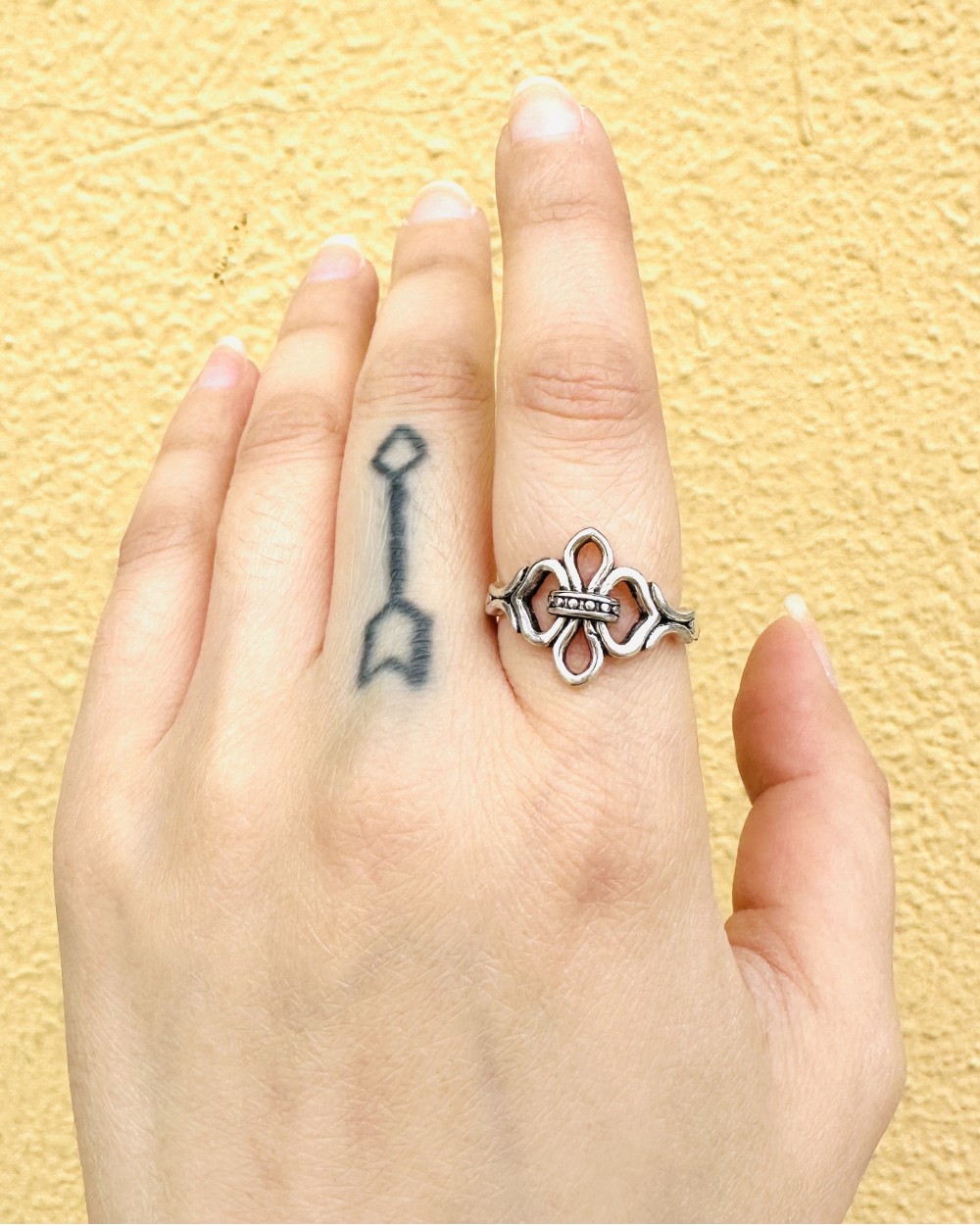 SILVER RING