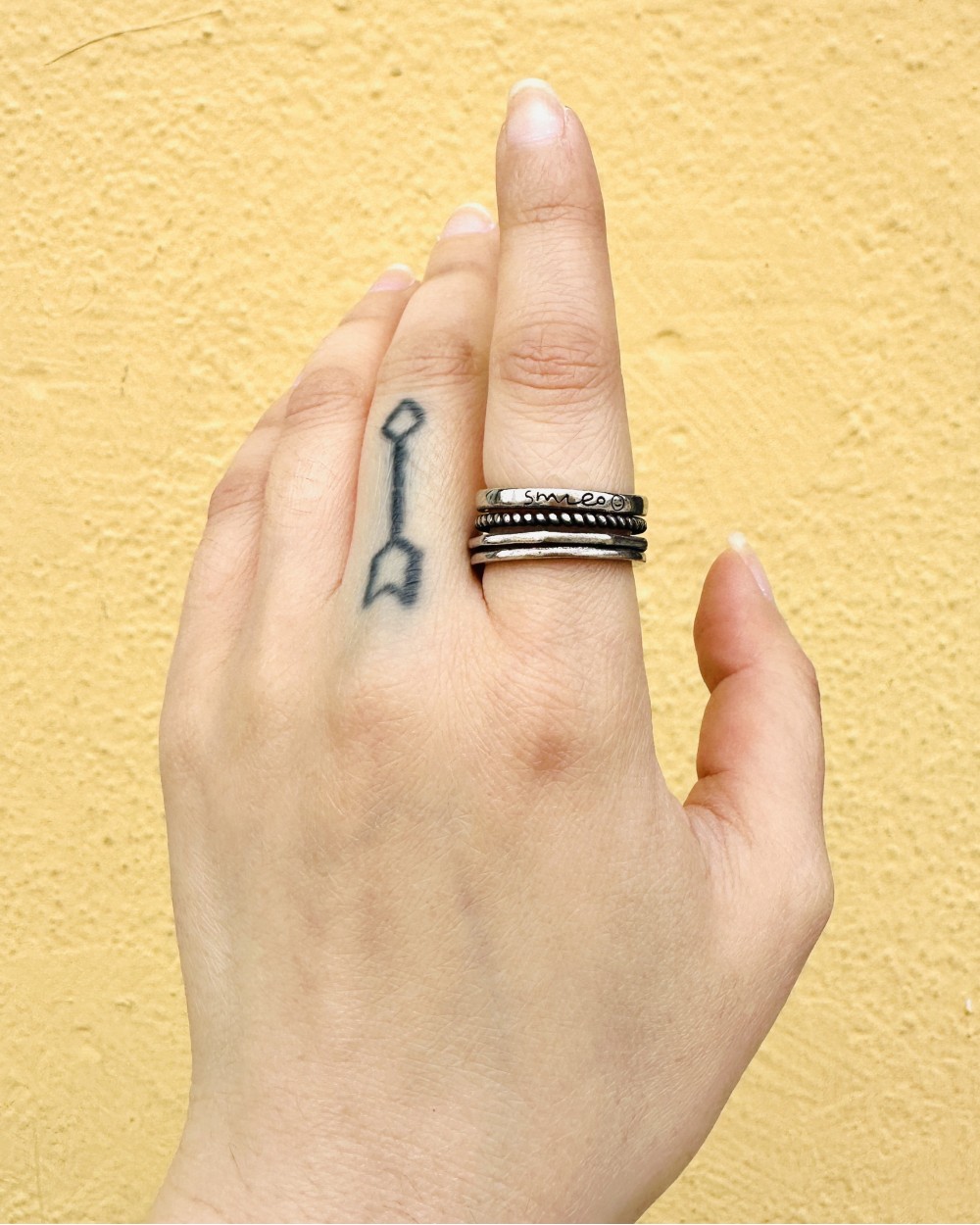 SILVER RING