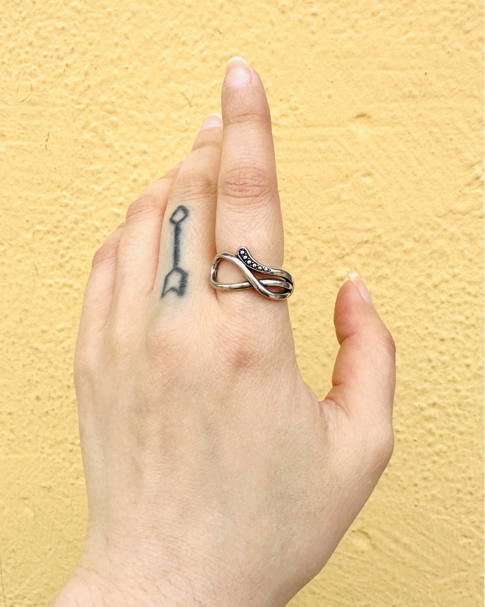 SILVER RING