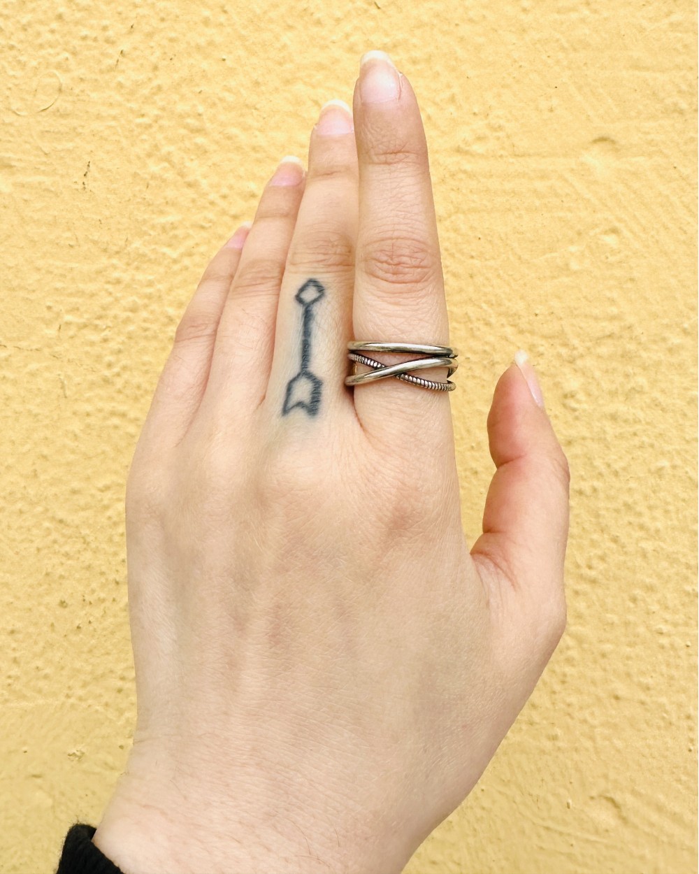 SILVER RING