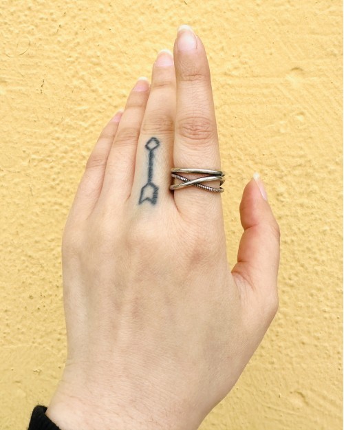 SILVER RING